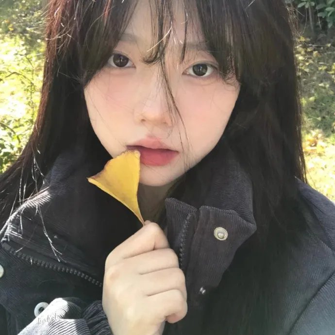 两个月亮